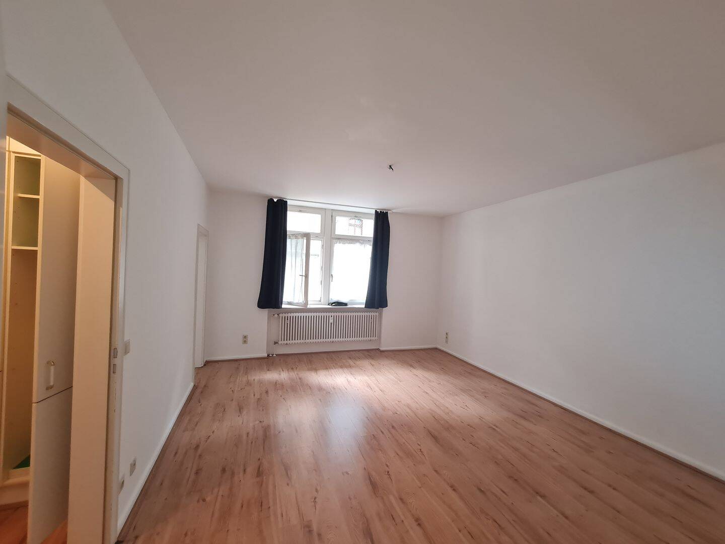 Ruhige 1-Zimmer-Wohnung in Toplage auf der Wilhelmstraße – 65183 Wiesbaden – Vorschaubild 6