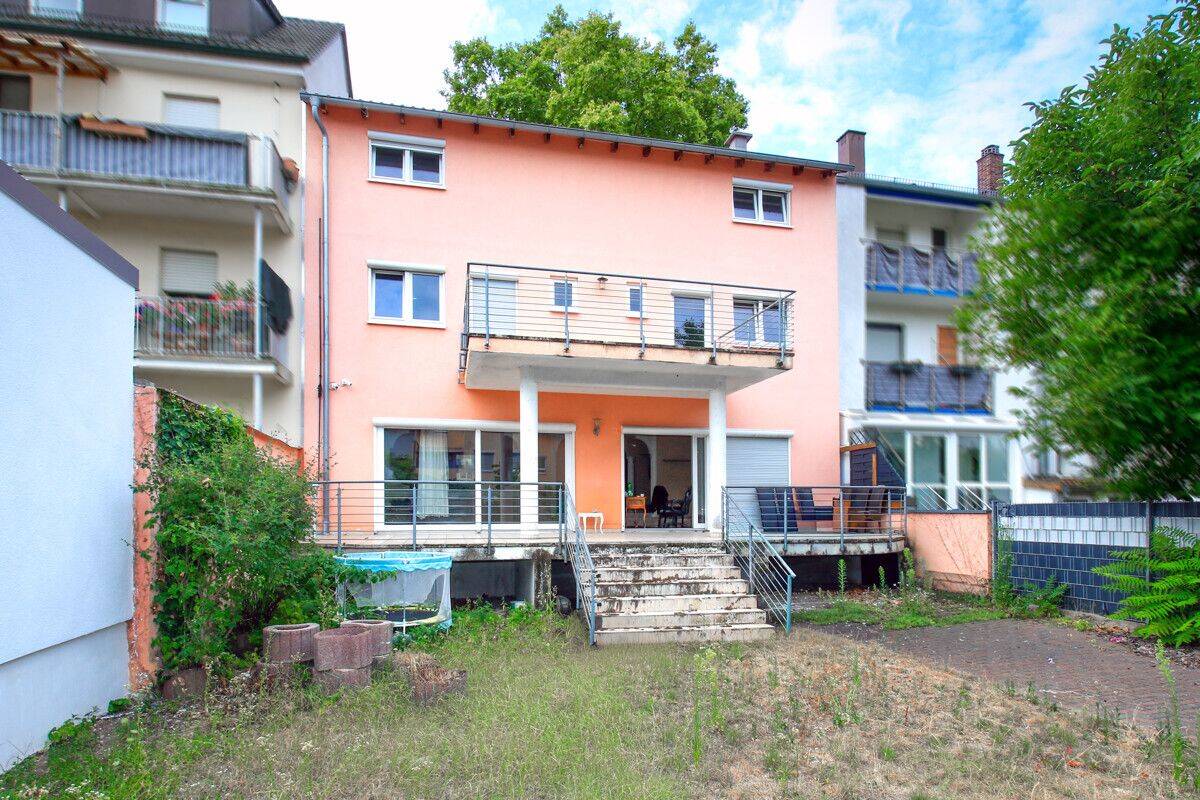Modernes, riesiges Familienglück (Bj.2006) ,Fußbodenheizung, Garten und ausreichend Stellplätzen – 67065 Ludwigshafen am Rhein – Vorschaubild 7