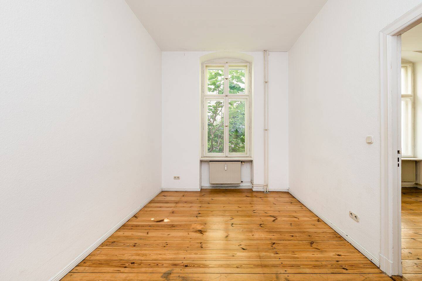 Charmante Altbauwohnung mit idyllischem Hofblick & eigener Terrasse – 10715 Berlin – Vorschaubild 3