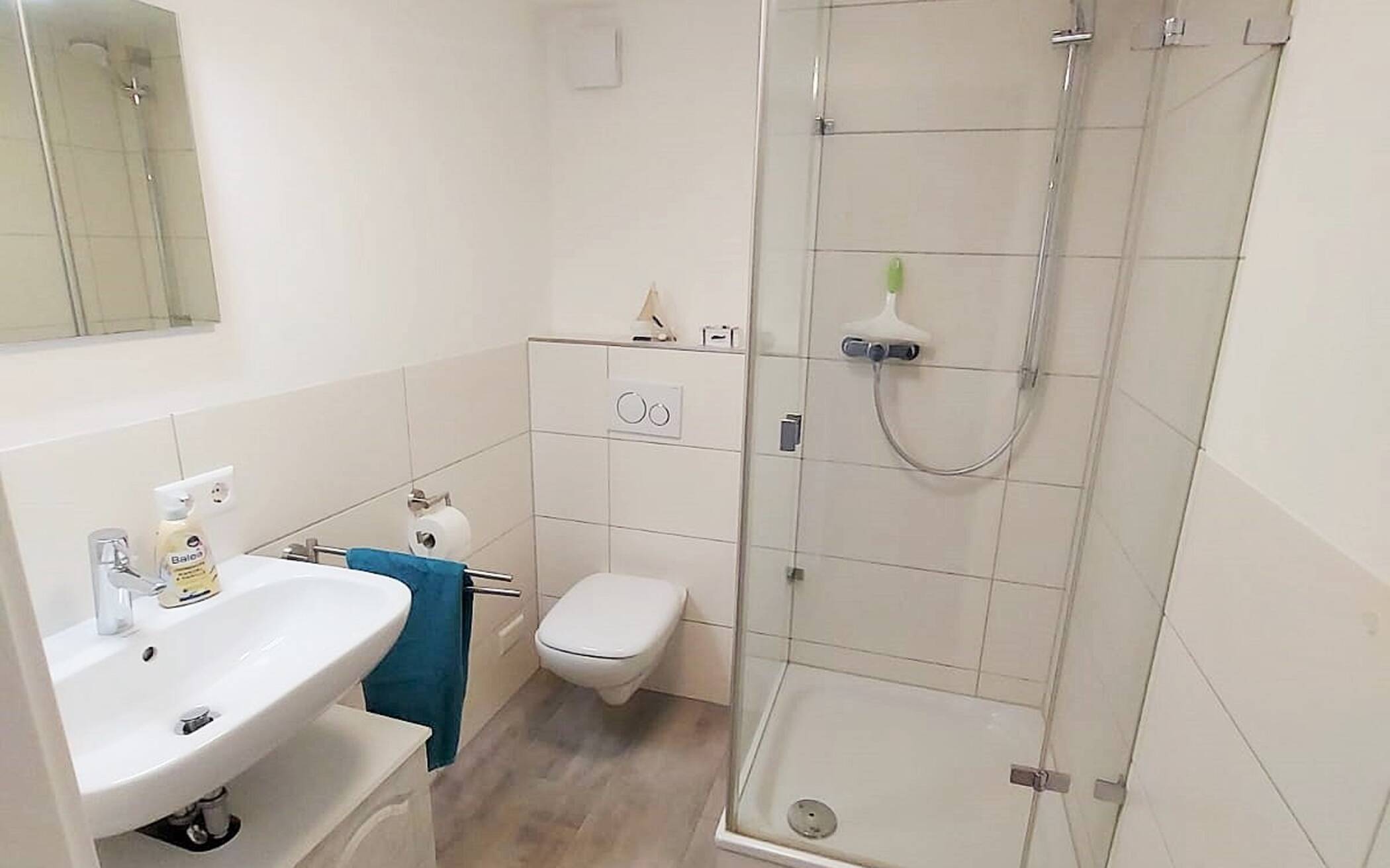 Möblierte Wohnung Stuttgart – Wohnen auf Zeit auf Bauernhof – 70565 Stuttgart – Vorschaubild 9