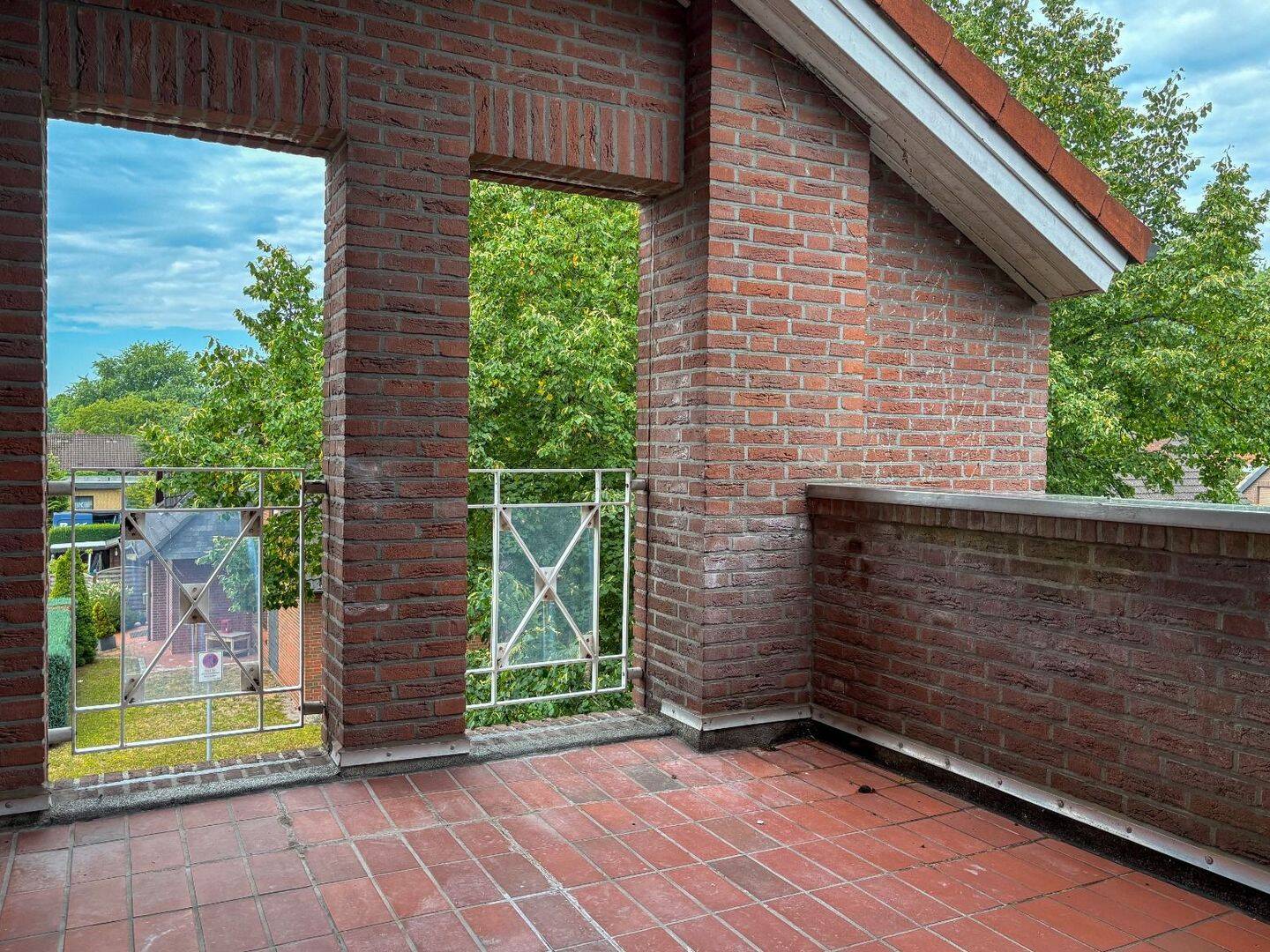 Charmante Maisonette-Wohnung mit neuer Einbauküche und Dachterrasse in Kreyenbrück – 26133 Oldenburg (Oldb) – Vorschaubild 8