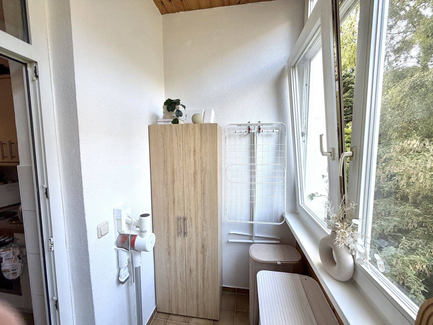 Tolle Wohnung mit Loggia. Frei ab 01.09.2026 – 24116 Kiel – Vorschaubild 11