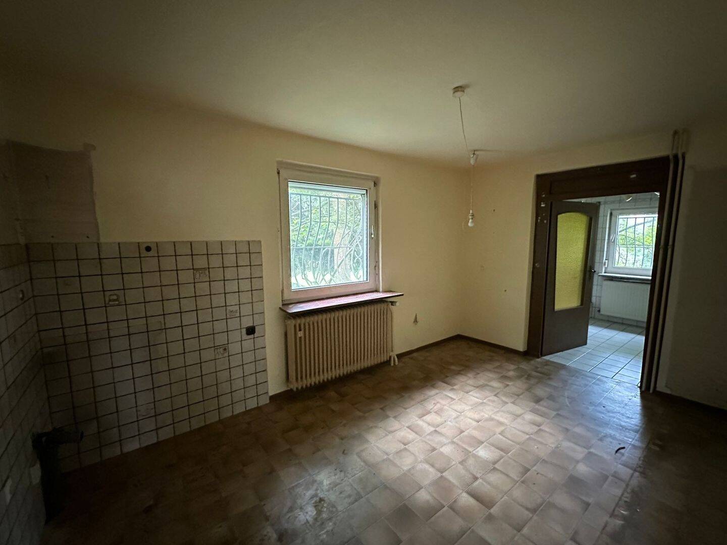 Freistehendes Einfamilienhaus mit großem Grundstück in begehrter Wohnlage am Fuß des Frankensteins – 64297 Darmstadt – Vorschaubild 5