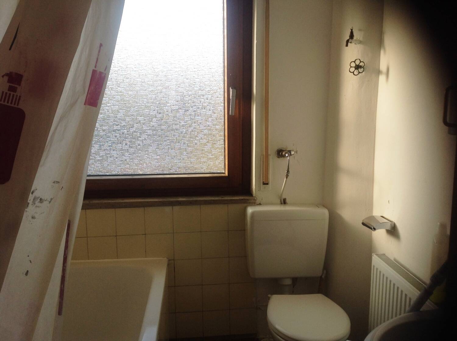 MÖBLIERTES ZIMMER – Stuttgart-Rot, Nähe Stadtbahn U7 – 1385 – 70437 Stuttgart – Vorschaubild 6
