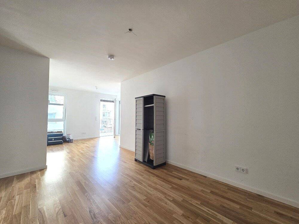 Neuwertige 3-Zimmer-Wohnung im Zentrum von Darmstadt zur Miete – 64283 Darmstadt – Vorschaubild 2
