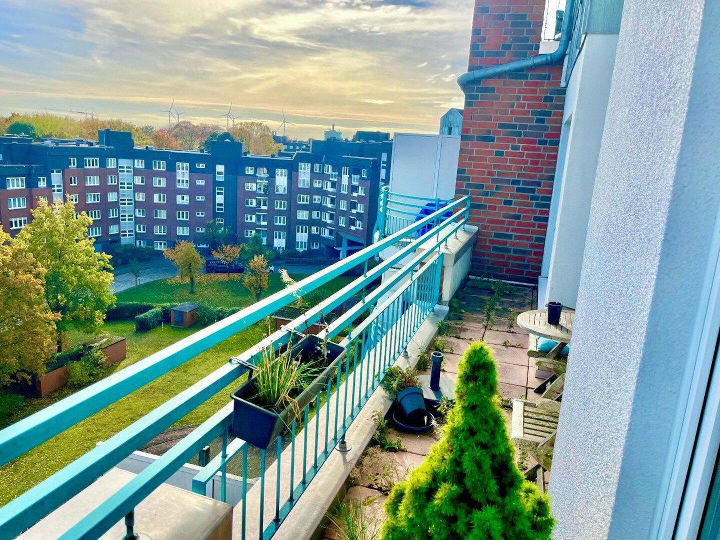 Von Privat, Helle und ruhige 2-Zimmer-Wohnung in Hamburg, mit Balkon ins grüne, inkl. TG-Stellplatz – 21031 Hamburg – Vorschaubild 5