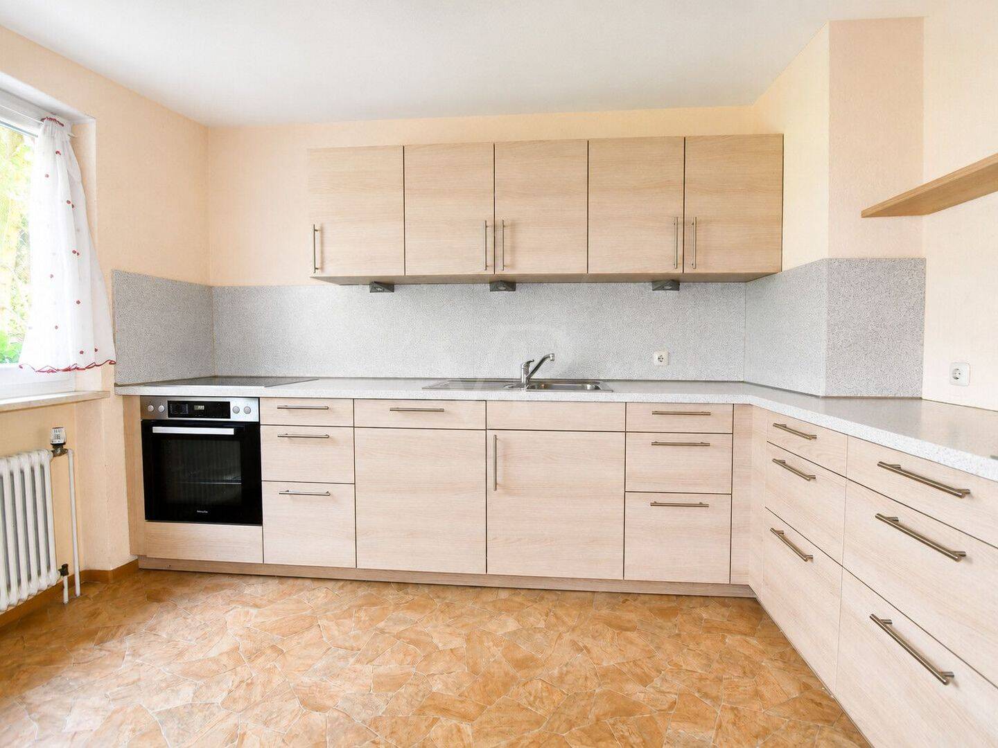VON POLL | Mehr Raum fürs Leben: Gepflegtes Reihenmittelhaus zwischen Stadtwald und Kanal – 90768 Fürth – Vorschaubild 3