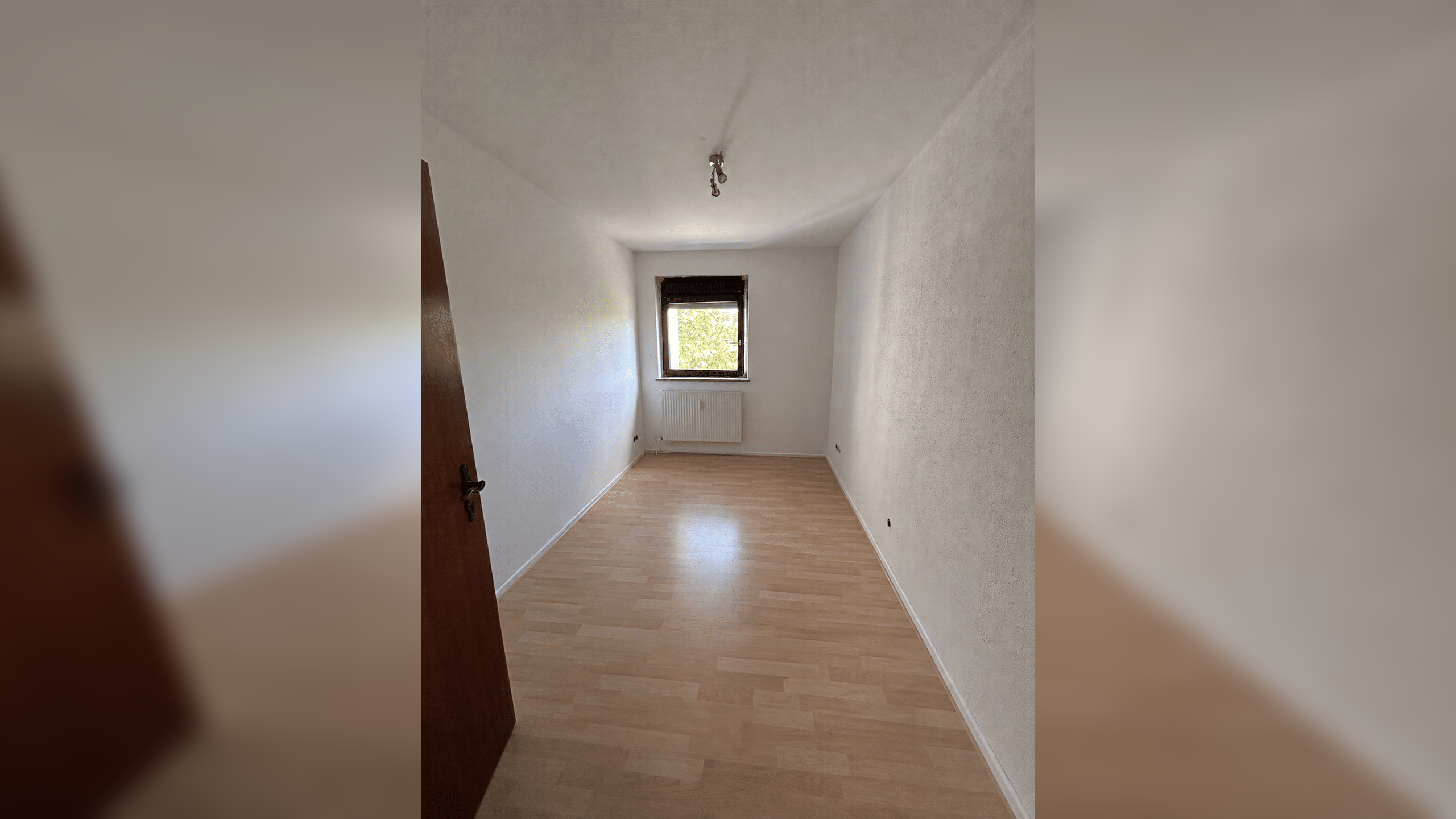 3-Zimmer Wohnung mit Balkon, Einbauküche und Außenstellplatz in Wolkersdorf. – 91126 Schwabach – Vorschaubild 4