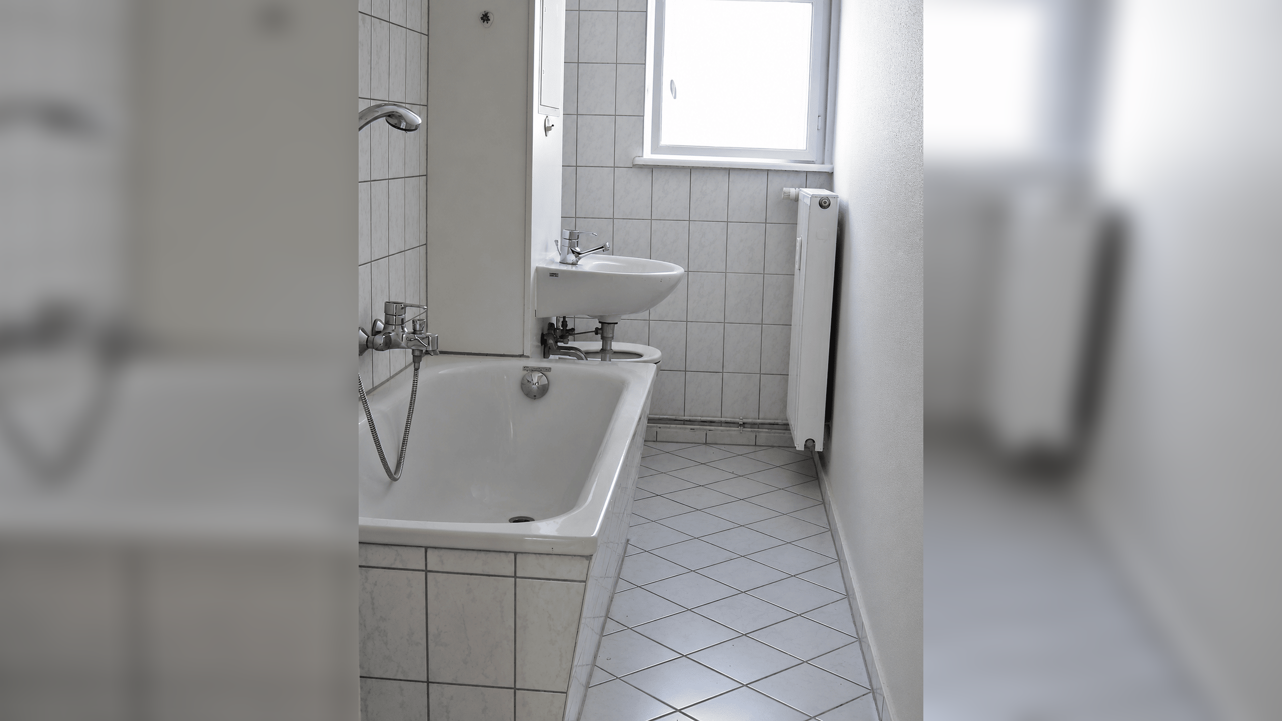 Vermietete 2-Zimmer-Altbauwohnung mit Balkon in gefragtem Weißensee – 13088 Berlin – Vorschaubild 4