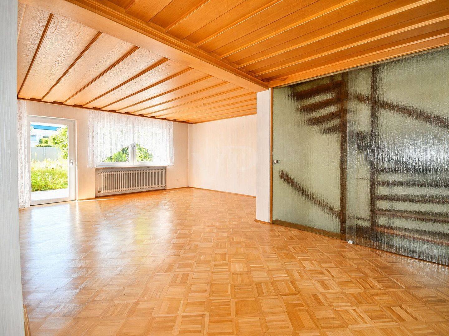 VON POLL | Mehr Raum fürs Leben: Gepflegtes Reihenmittelhaus zwischen Stadtwald und Kanal – 90768 Fürth – Vorschaubild 7