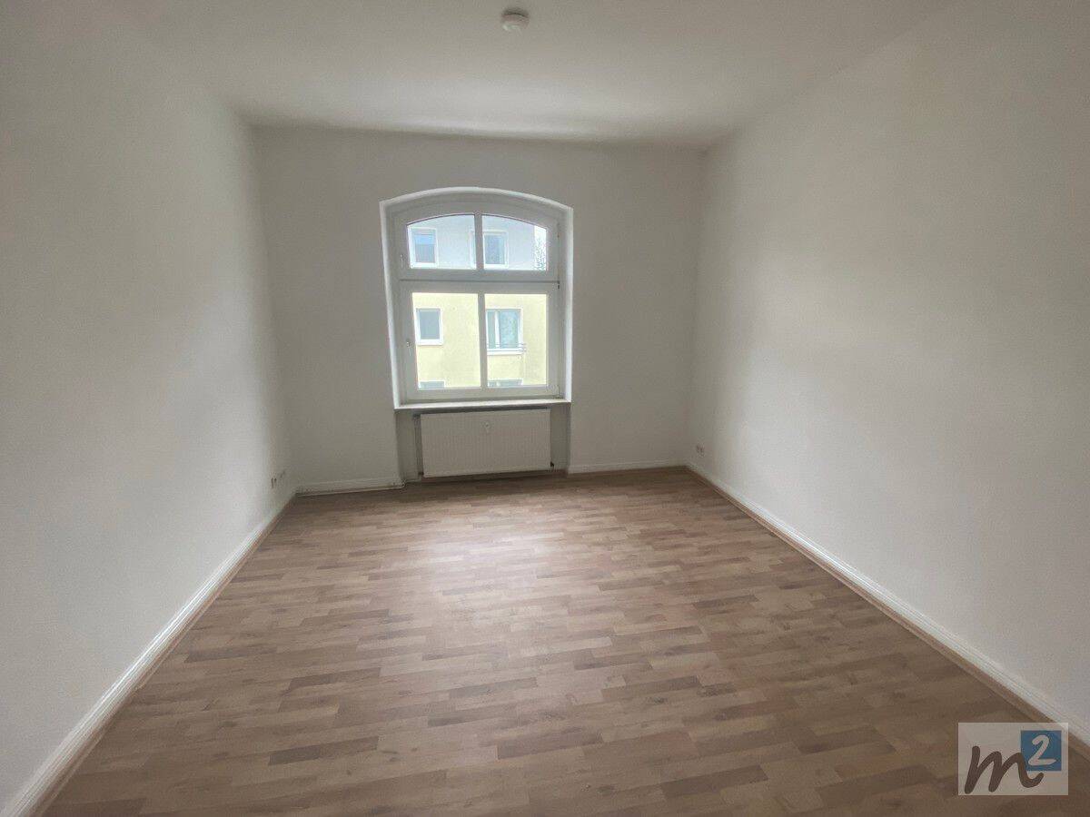 Schöne lichtdurchflutete Wohnung mit separatem Mansardenzimmer! – 42897 Remscheid – Vorschaubild 3