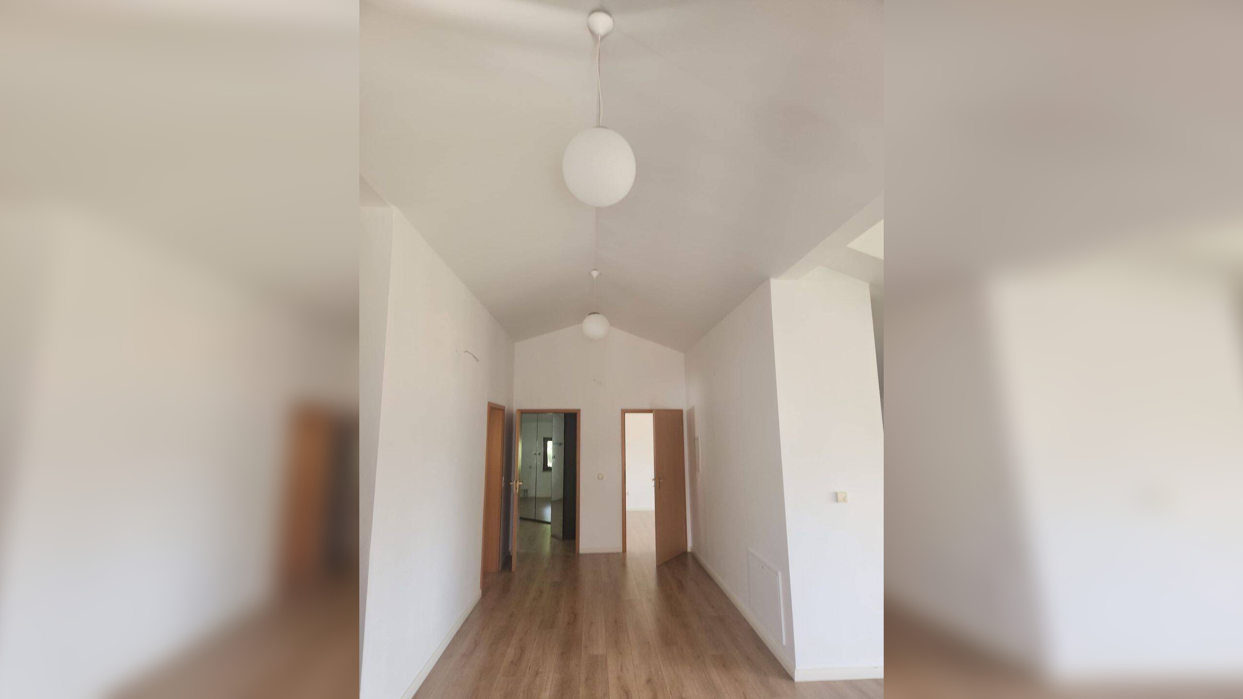 VON PRIVAT: Im Grünen gelegene großzügige lichtdurchflutete Terrassenwohnung mit weitem Ausblick – 64291 Darmstadt – Vorschaubild 8