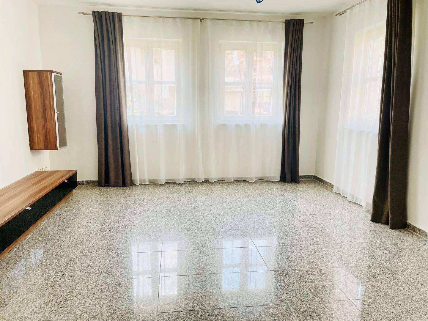 Attraktive 2-Zimmer Erdgeschosswohnung mit Stellplatz – 91322 Gräfenberg – Vorschaubild 5
