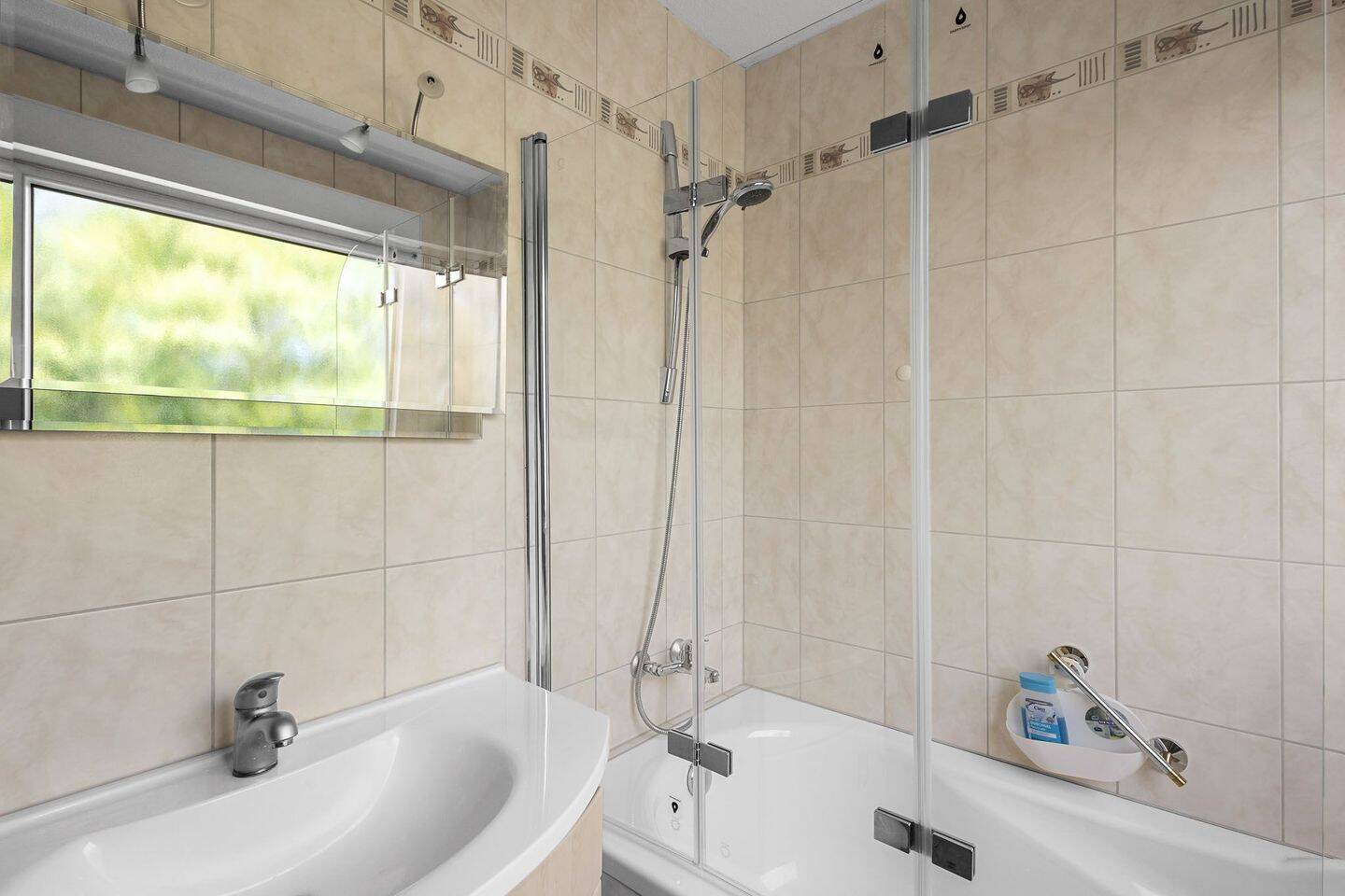 Geräumige Familienwohnung mit Balkon in Regensburg, Reinhausen – 93057 Regensburg – Vorschaubild 5
