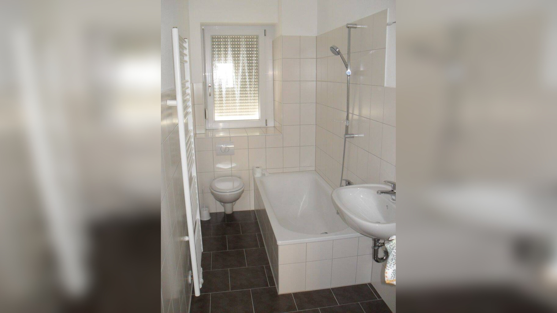 N-Maxfeld: Gepflegte, kleine Drei-Zimmerwohnung mit Terrasse! – 90409 Nürnberg – Vorschaubild 2