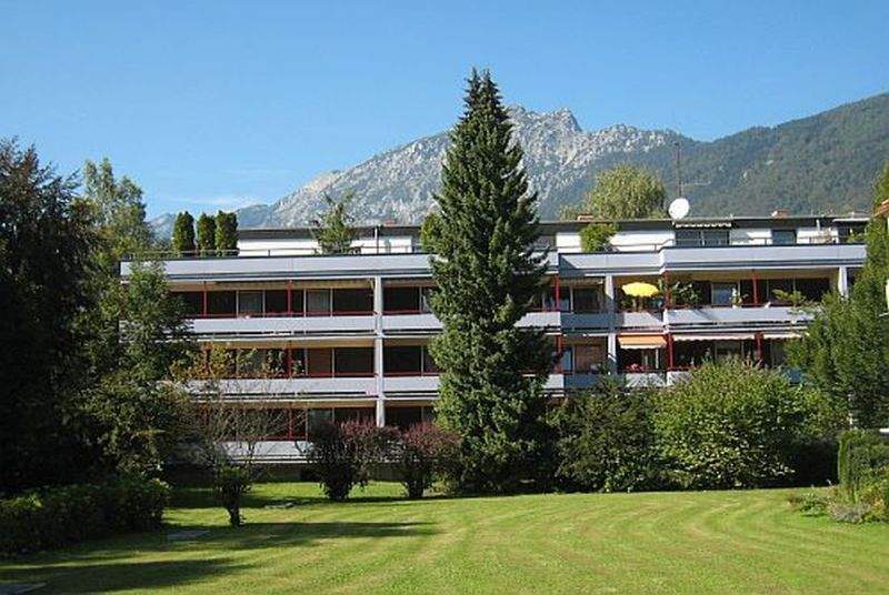 Zwei-Zimmer-Wohnung komplett möbliert und ausgestattet in zentrumsnaher Lage – 83435 Bad Reichenhall – Vorschaubild 2