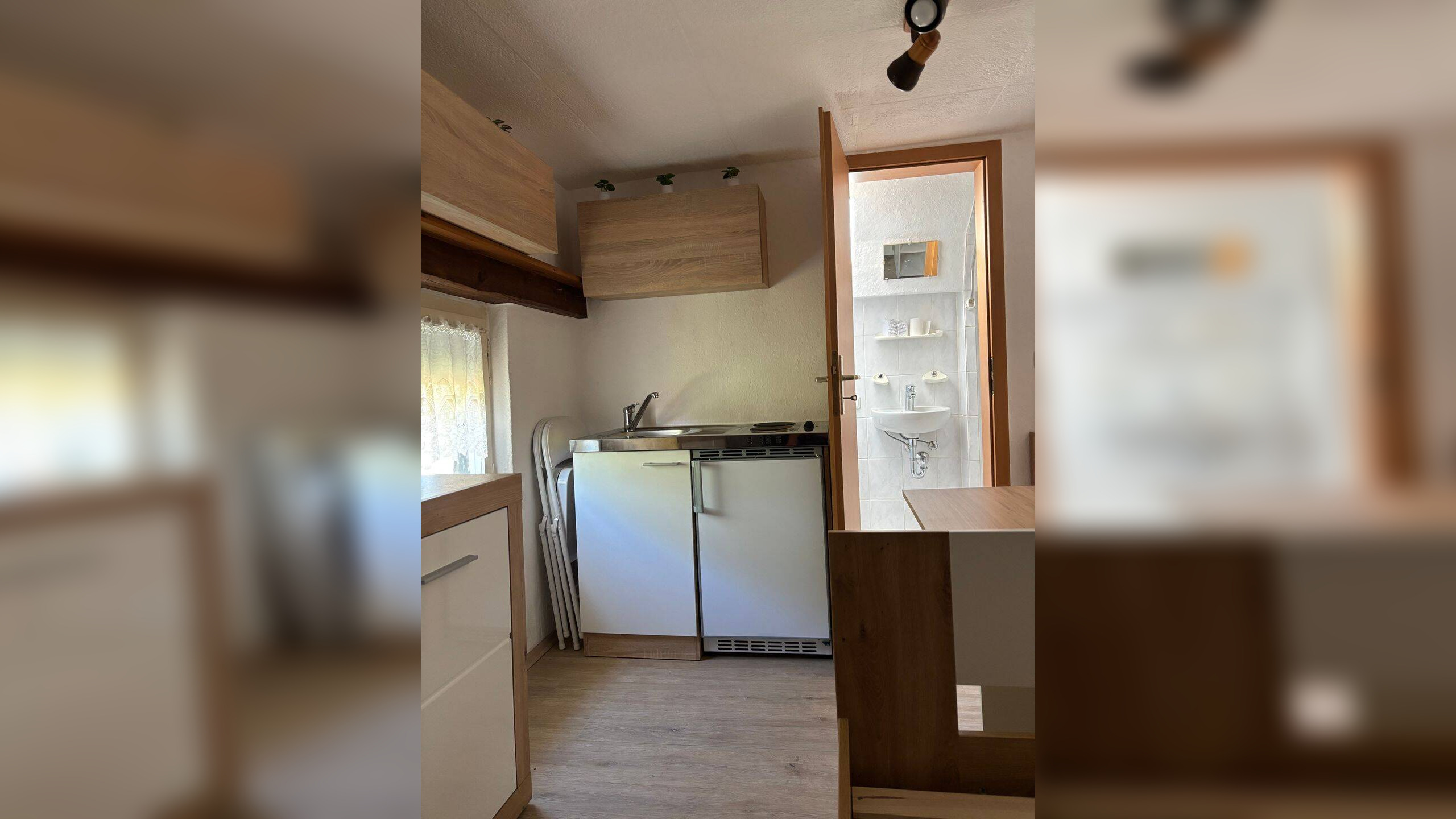 Möbliertes DG-Zimmer im schönen Allach – 80999 München – Vorschaubild 5