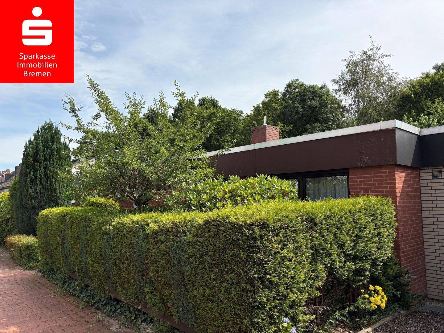 Bremen-Kattenesch: Sanierungsbedürftiges Reihen-Bungalow mit Garage in ruhiger Wohnlage – 28277 Bremen – Vorschaubild 2
