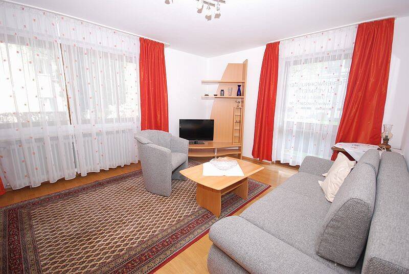 Zwei-Zimmer-Wohnung komplett möbliert und ausgestattet in zentrumsnaher Lage – 83435 Bad Reichenhall – Vorschaubild 5