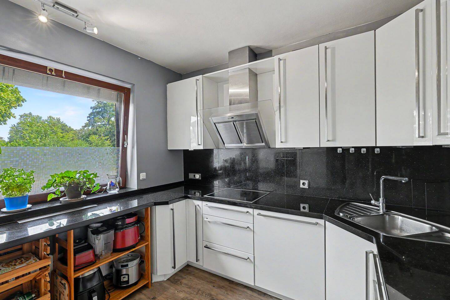 Familienglück in Hamburg-Rönneburg – EFH mit sonnigem Südwestgarten auf ca. 450 m² Grundstück – 21079 Hamburg – Vorschaubild 9