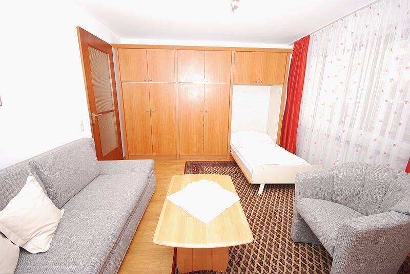 Zwei-Zimmer-Wohnung komplett möbliert und ausgestattet in zentrumsnaher Lage – 83435 Bad Reichenhall – Vorschaubild 7