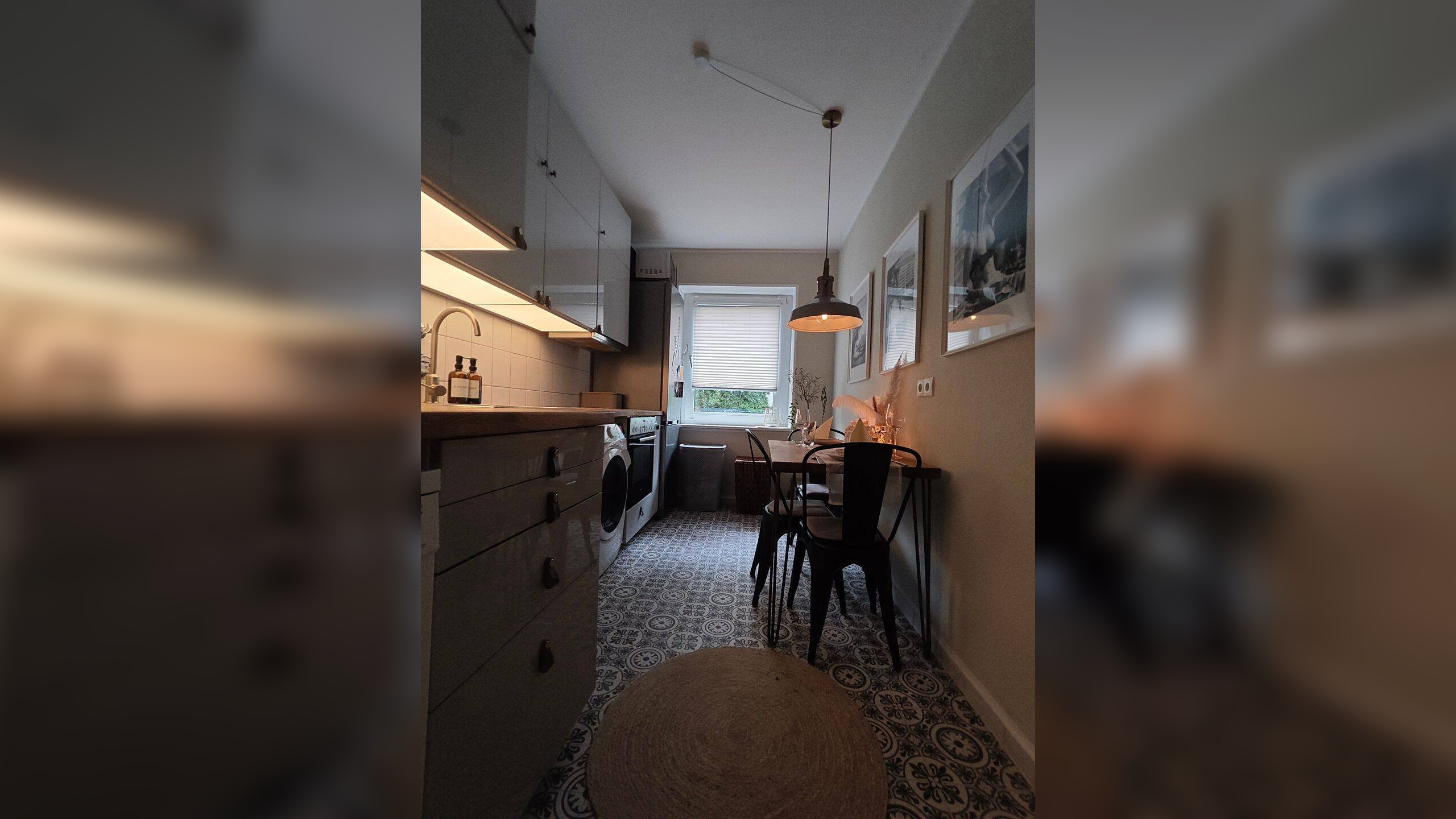 Liebevoll renovierte 2-Zimmer-Altbauwohnung mit Balkon in HH-Bergedorf Ende Sep. – Ende Nov. zwischenzuvermieten – 21029 Hamburg – Vorschaubild 2
