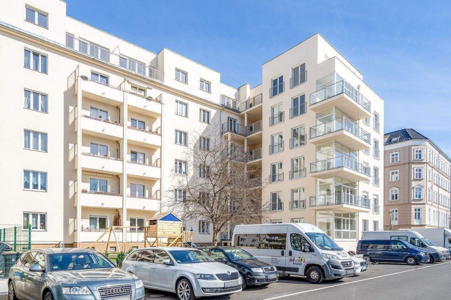 Bezugsfertig: 4-Zimmer-Familienwohnung im Neubau mit Wintergarten, Fahrstuhl und Tageslichtbad – 0172-3261193 (Besichtigung Mo–So) – 10243 Berlin – Vorschaubild 2