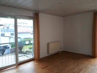 Gepflegte 2-Zimmer-Wohnung mit EBK & TG Stellplatz – 75056 Sulzfeld – Vorschaubild 4
