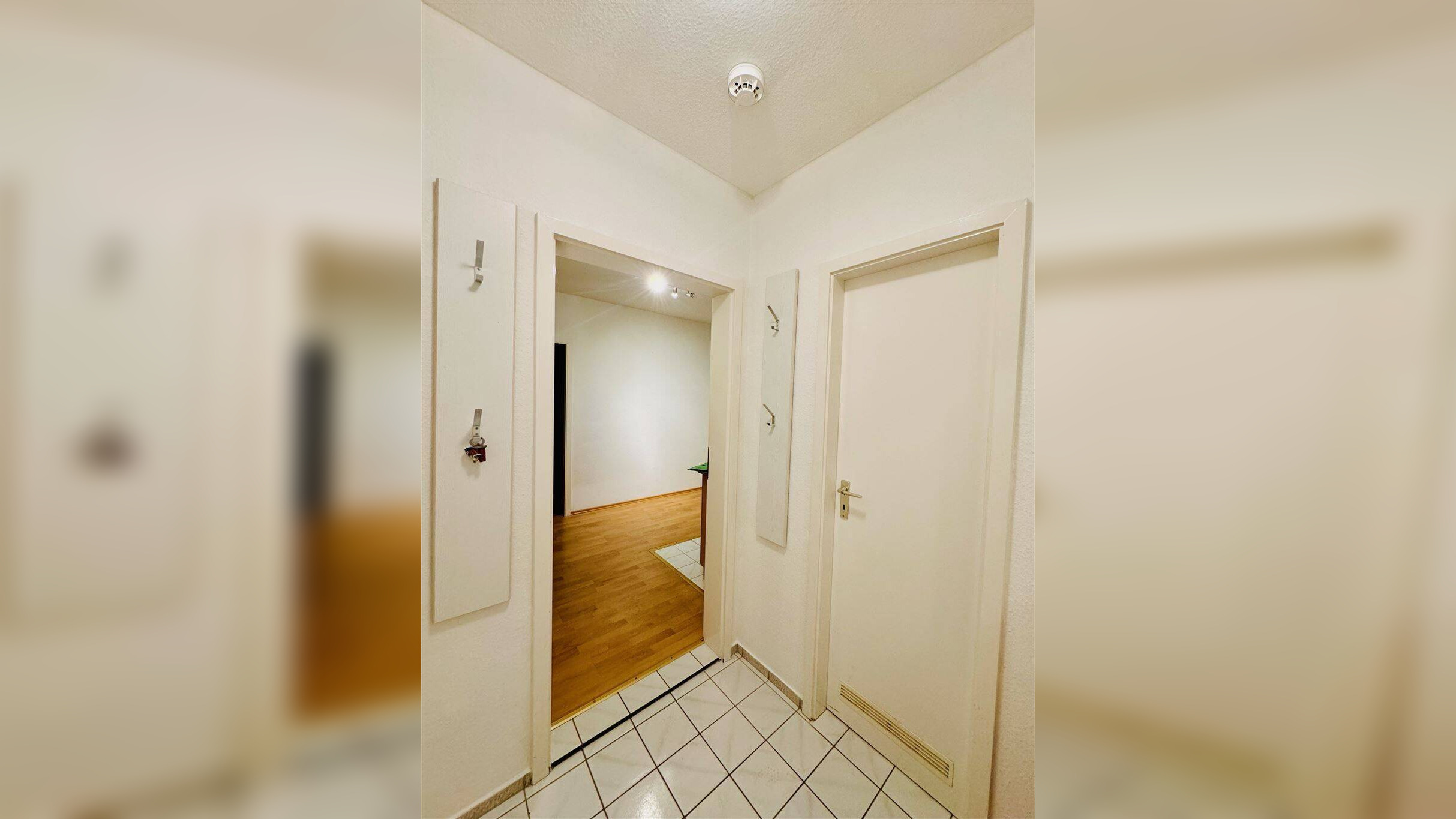 Helle 1-Zimmer-Wohnung // Seekoppelweg 10, Kiel-Russee – 24113 Kiel – Vorschaubild 4