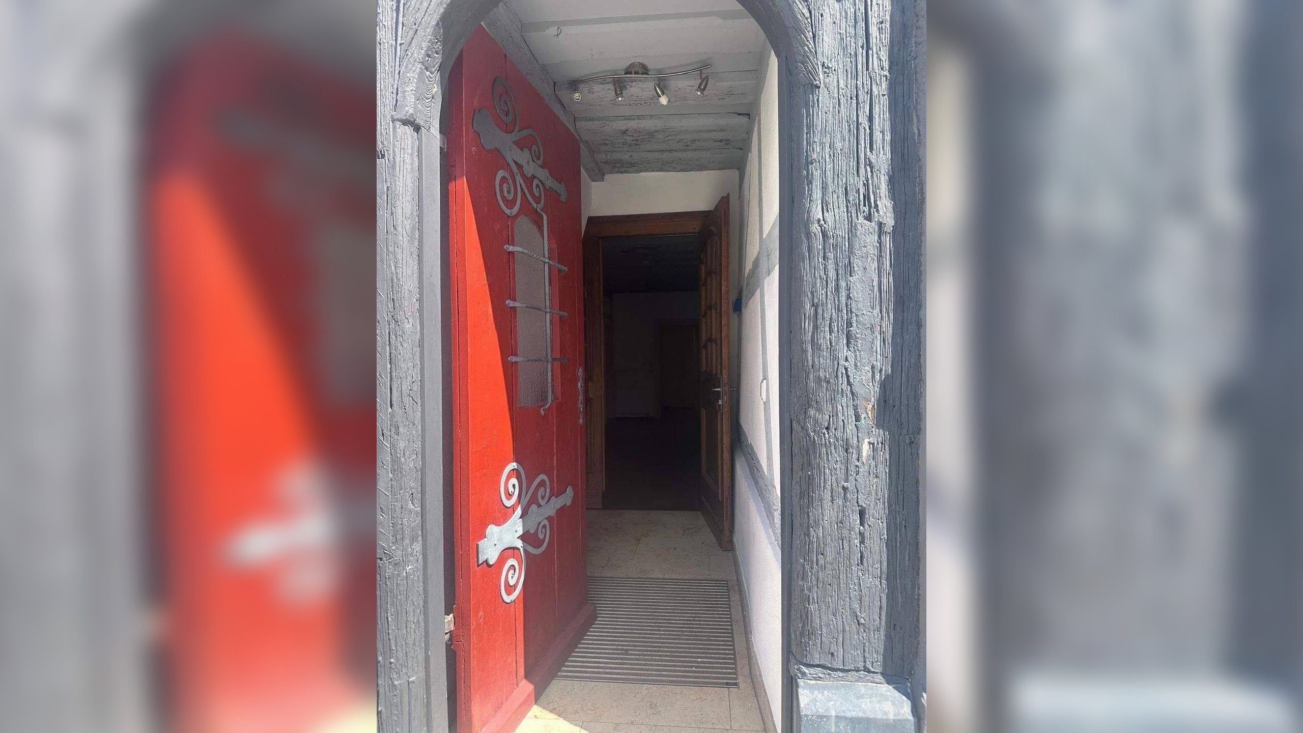 Denkmalliebhaber aufgepasst!! 4-Zimmer-Wohnung im Centrum von Schwabach – 91126 Schwabach – Vorschaubild 3