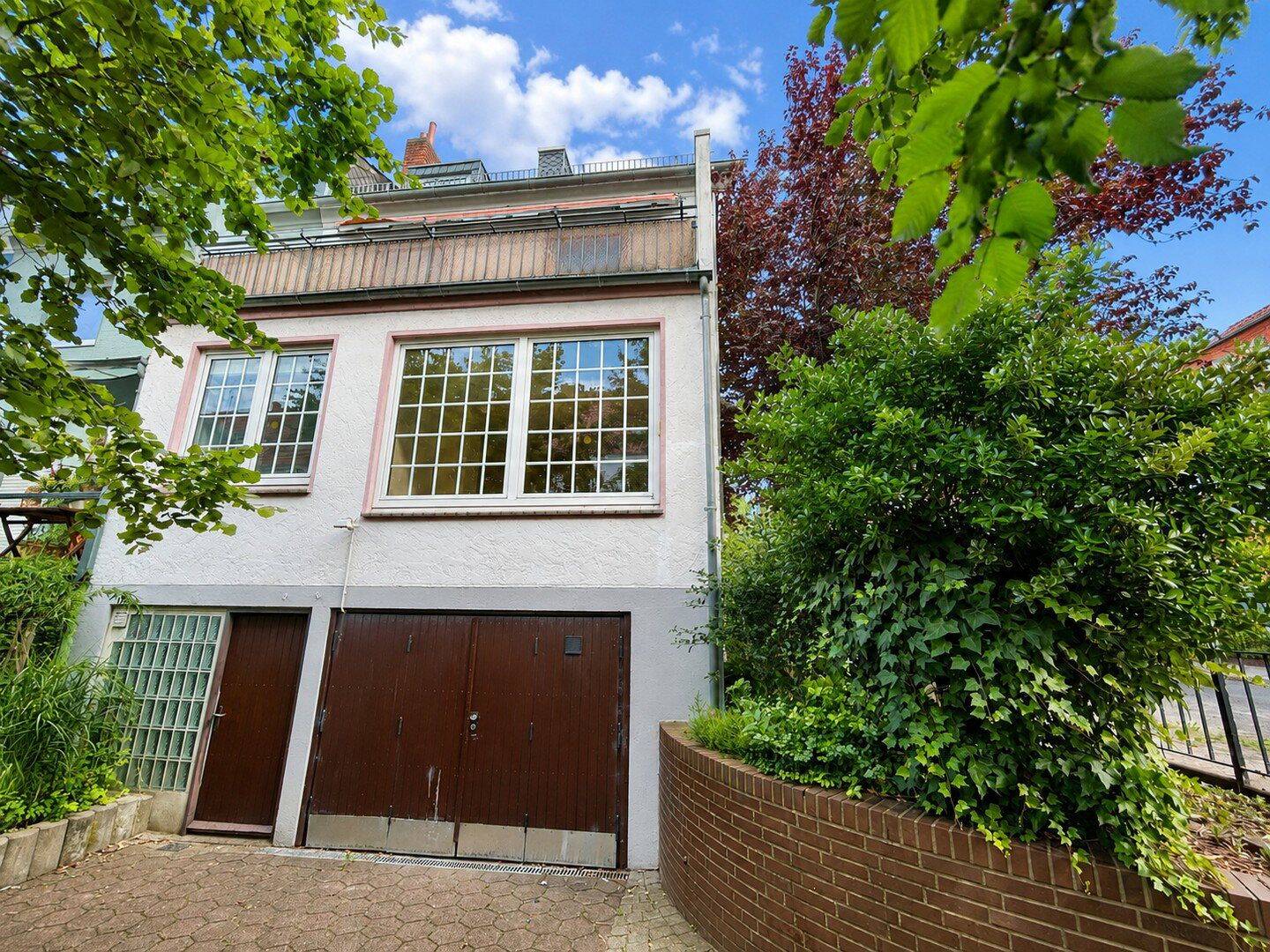 Reihenendhaus mit Balkon und Garage in beliebter Lage ! – 28205 Bremen – Vorschaubild 2