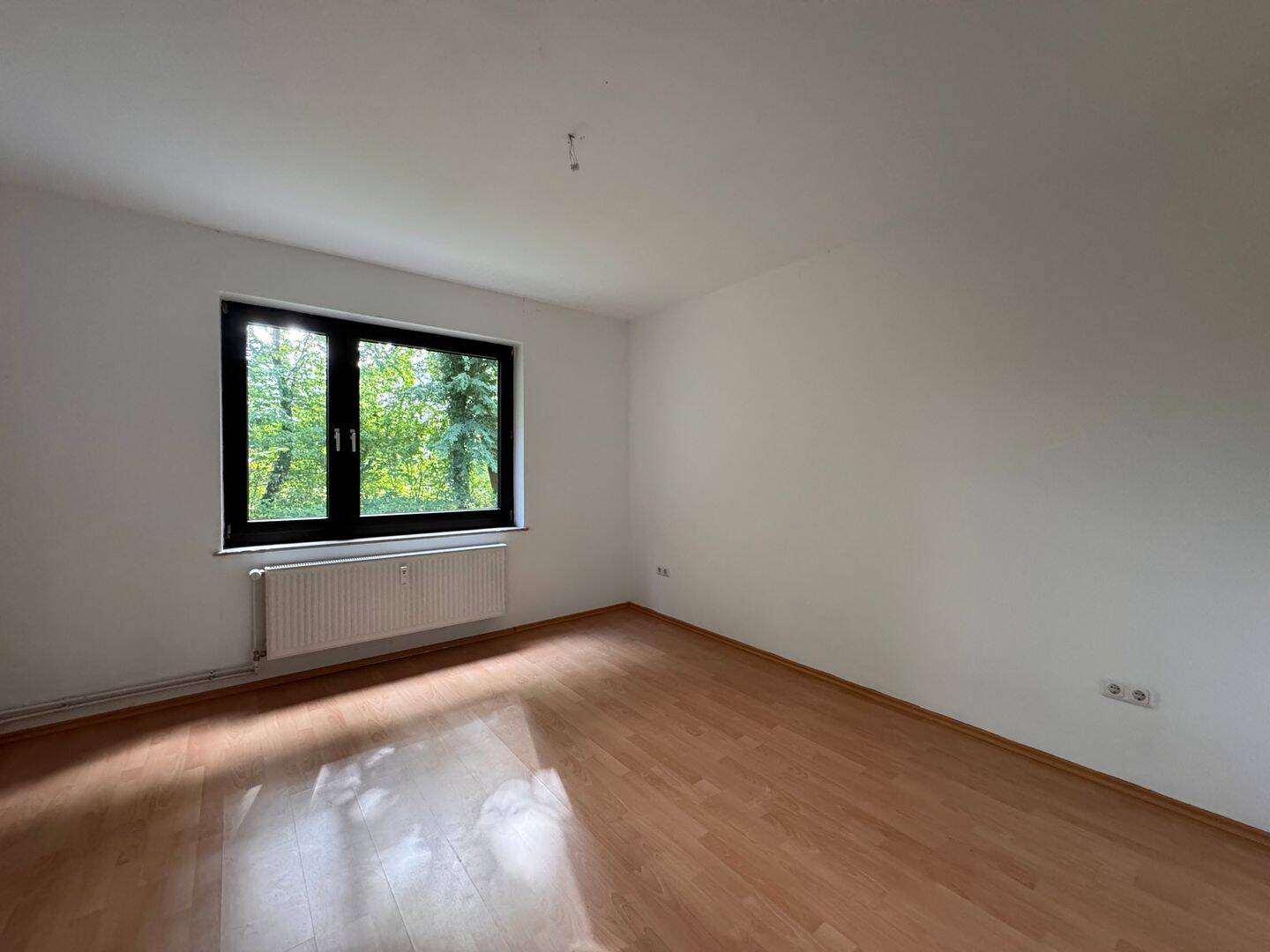 freundliche 2,5 Zimmerwohnung in Garstedt nahe der U-Bahn – 22850 Norderstedt – Vorschaubild 4