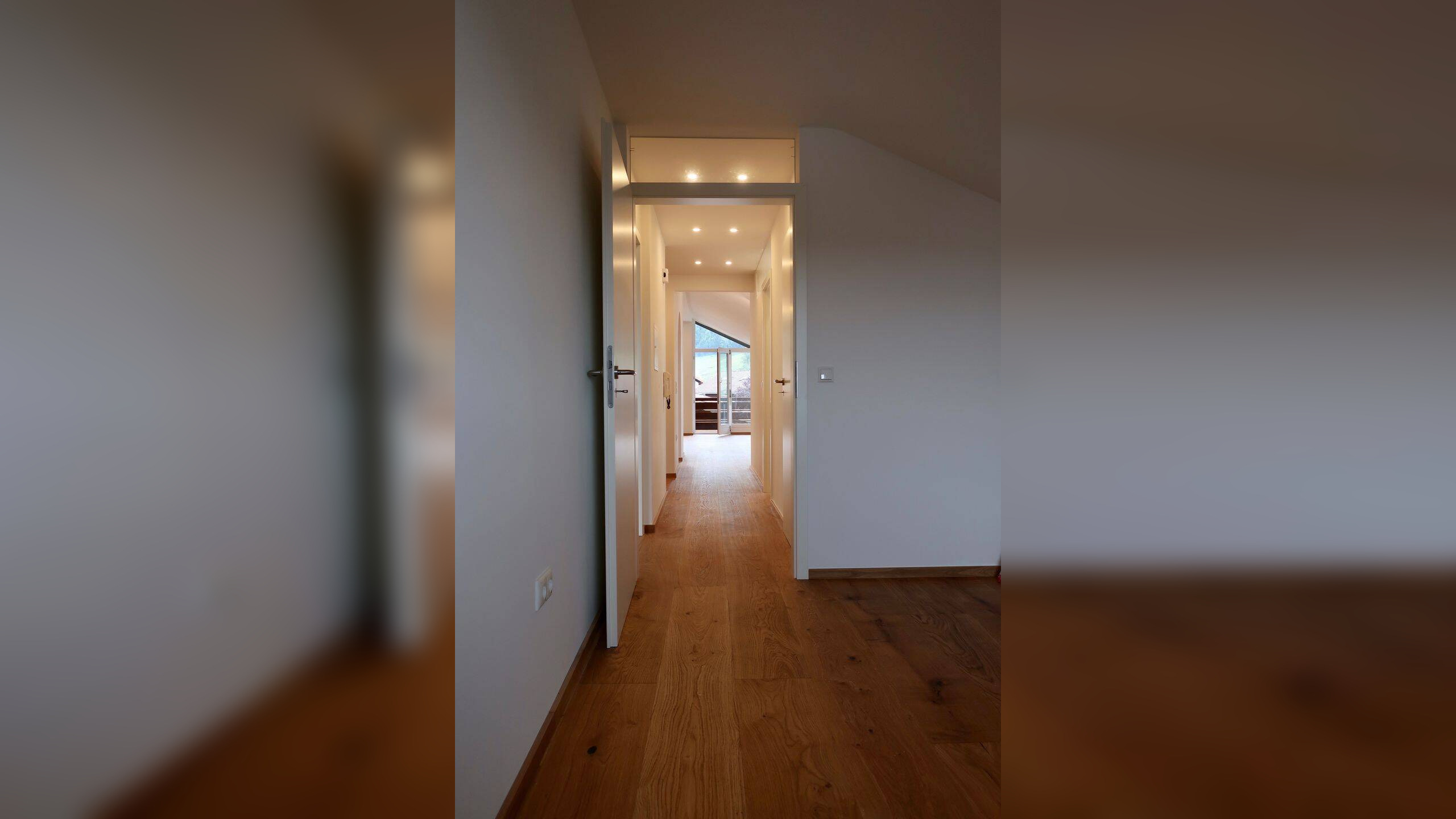 Ruhige 3-Zimmer Dachgeschosswohnung mit Bergblick – 83346 Bergen – Vorschaubild 6