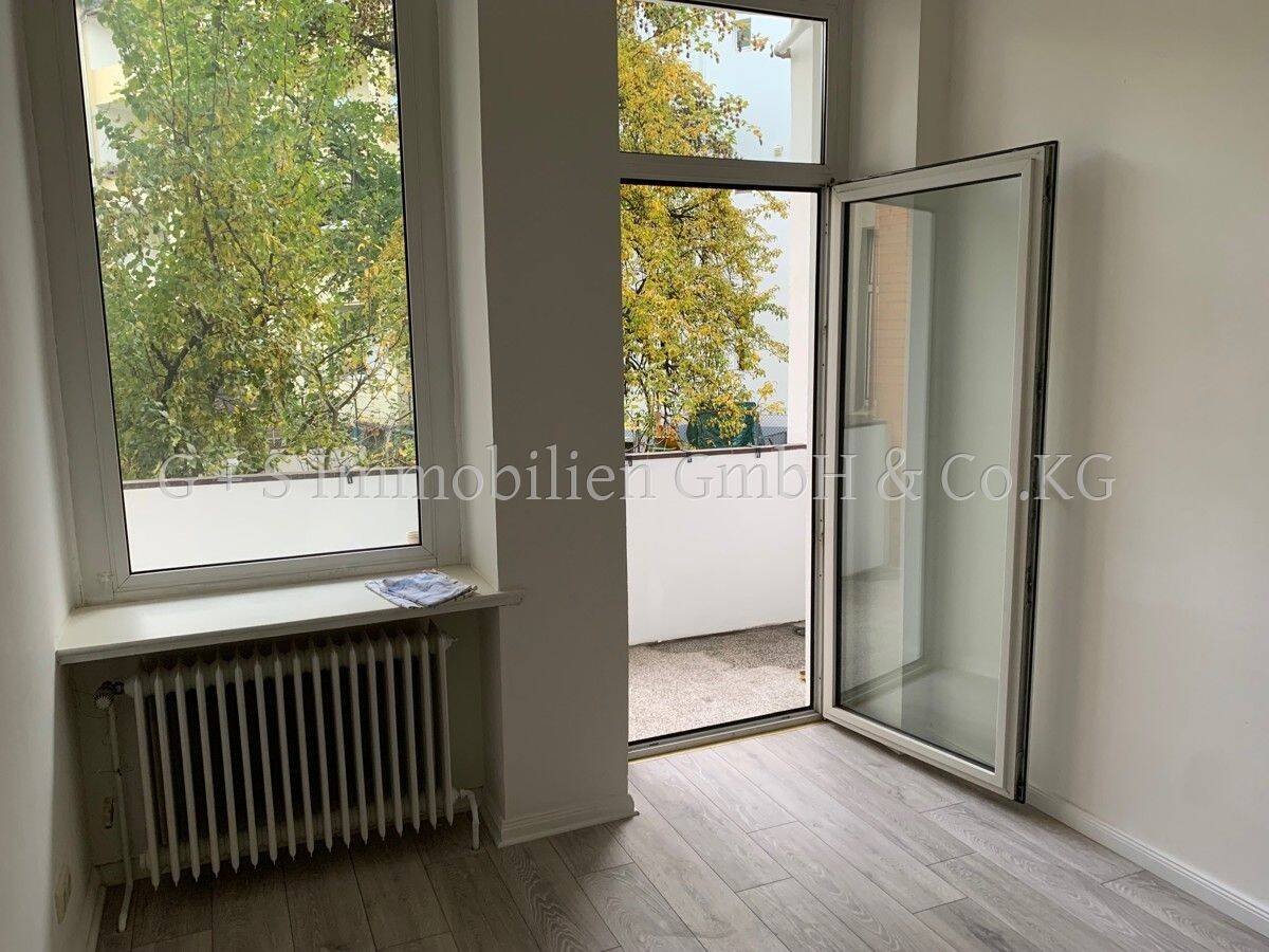 Traumhafte 2,5 Zimmer-Altbauwohnung mit Balkon – Nähe Inselwall – 38114 Braunschweig – Vorschaubild 5