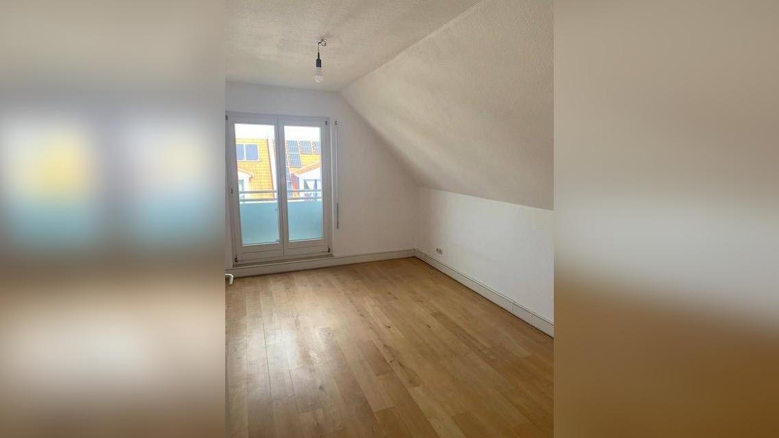 2-Zimmer-Dachgeschoss-Wohnung mit Stellplatz im Parkhaus in Büchenbach, David-Morgenstern-Weg – 91056 Erlangen – Vorschaubild 7