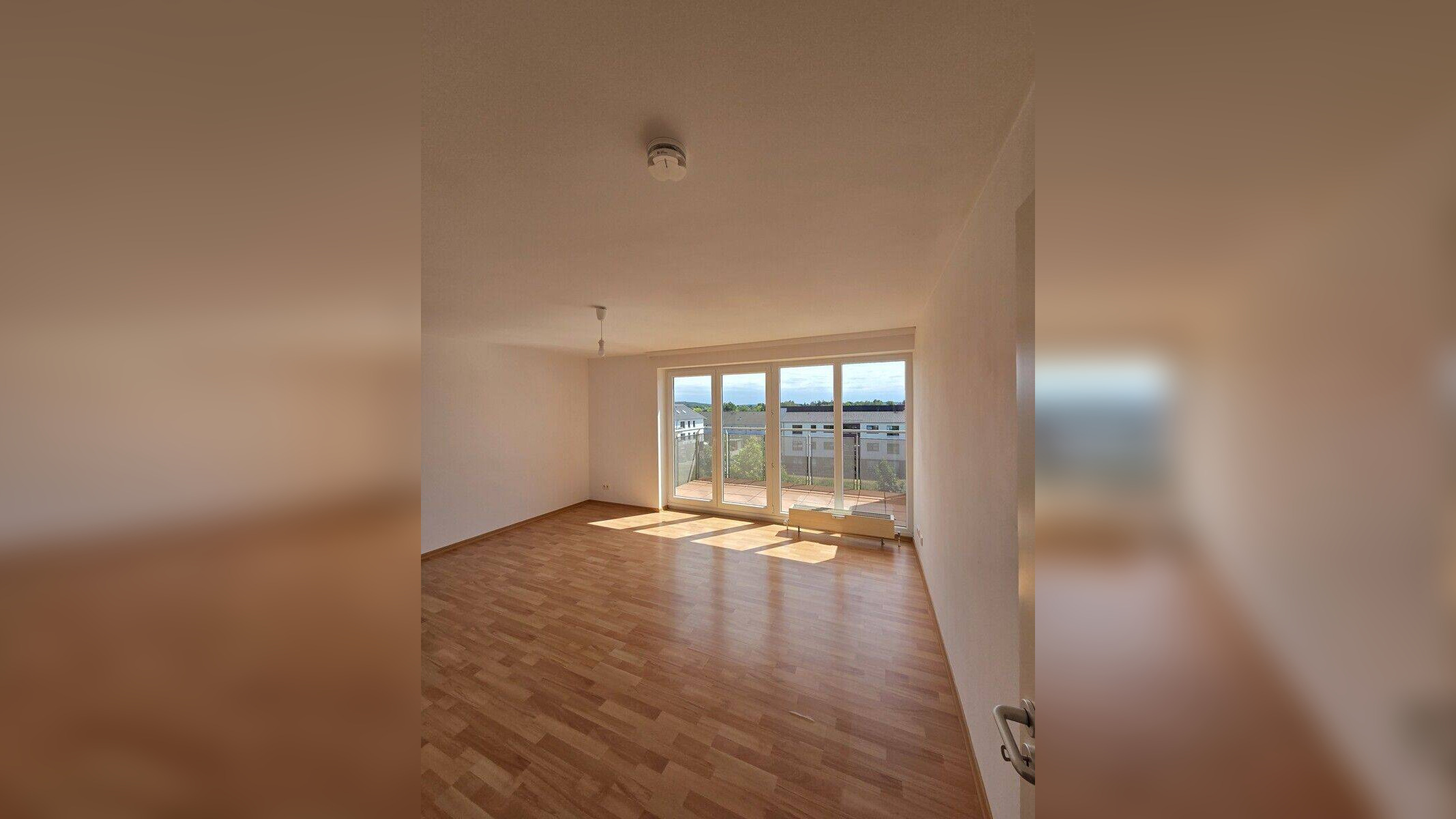 Hauptstadtmakler-Bezugsfreie Wohnung mit großem Balkon und Tiefgaragenstellplatz – 14476 Potsdam – Vorschaubild 3