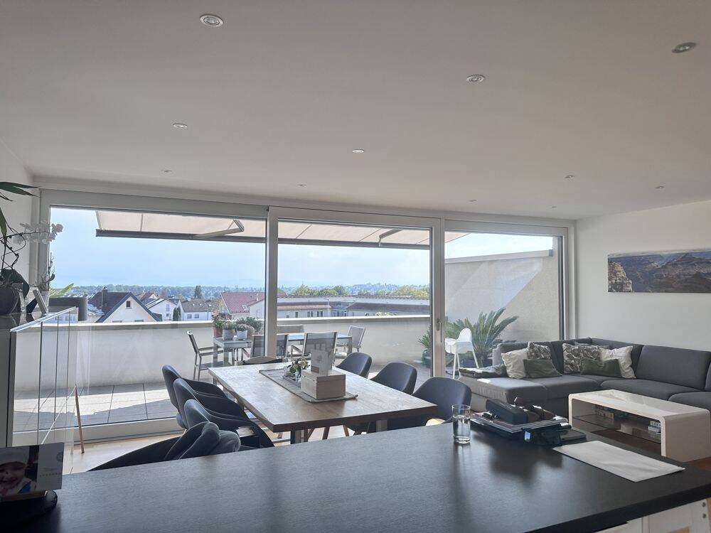 Moderne 3,5-Zimmer- Penthouse-Wohnung mit großer Dachterrasse und Blick auf den Bodensee und Alpen in FN-Ailingen – 88048 Friedrichshafen – Vorschaubild 3
