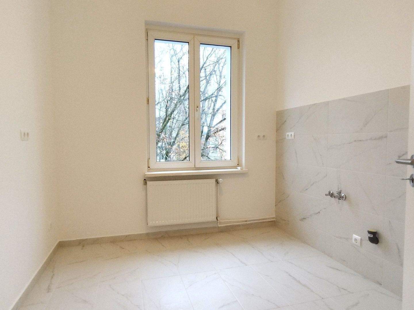 Erstbezug / Umfassend sanierte Altbauwohnung zum Sofortbezug / Balkon / Fernwärme / Balkon – 10243 Berlin – Vorschaubild 7