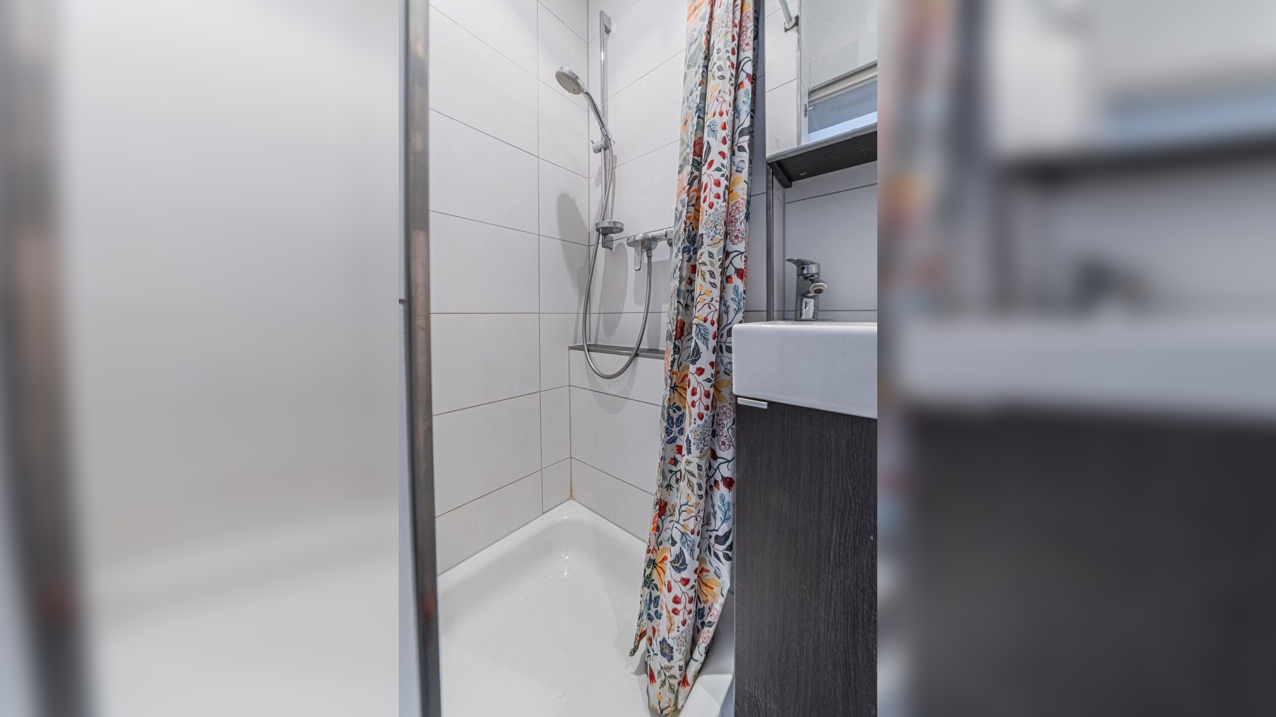 Helle 2-Zimmer-Wohnung mit Einbauküche und Tiefgaragenstellplatz- zentral in Rendsburg gelegen – 24768 Rendsburg – Vorschaubild 7