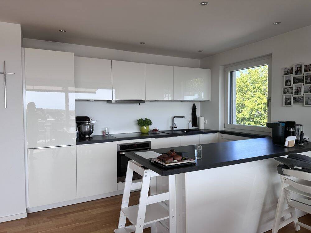 Moderne 3,5-Zimmer- Penthouse-Wohnung mit großer Dachterrasse und Blick auf den Bodensee und Alpen in FN-Ailingen – 88048 Friedrichshafen – Vorschaubild 4