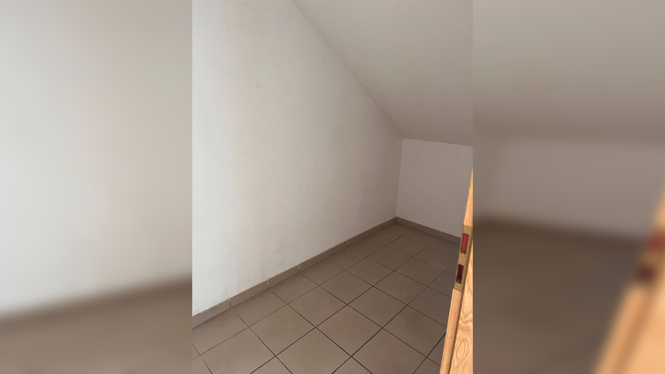 Hübsche Dachgeschoss-Wohnung in Speichersdorf – 95469 Speichersdorf – Vorschaubild 7