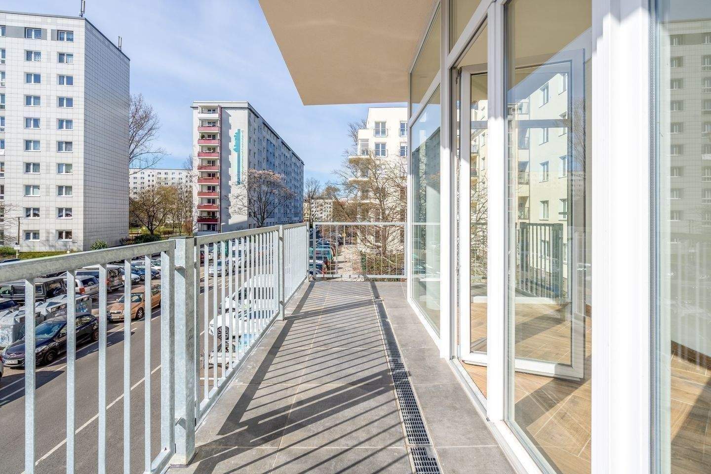 Familienwohnung mit 5 Zimmern im Neubau / sofortiger Erstbezug / Lift / Balkon / hohe Räume / weitere Angebote – 10179 Berlin – Vorschaubild 8