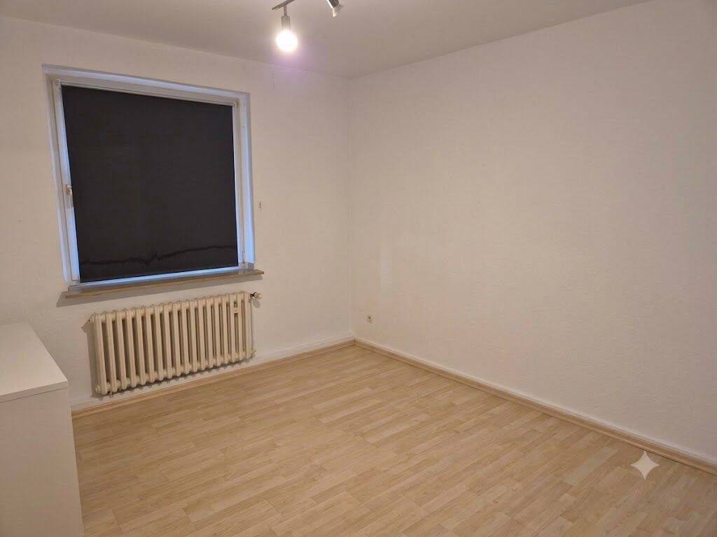 Gemütlich & grün: Helle 2-Zimmer-Wohnung mit Tageslichtbad in Essen-Holsterhausen – 45147 Essen – Vorschaubild 8