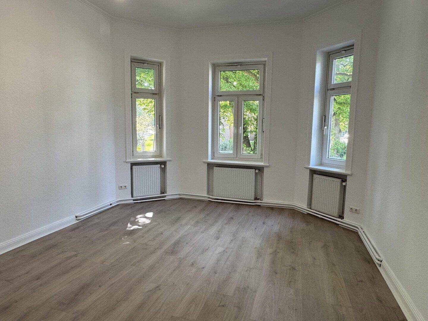 Schöne vier Zimmer Altbauwohnung – 21073 Hamburg – Vorschaubild 2