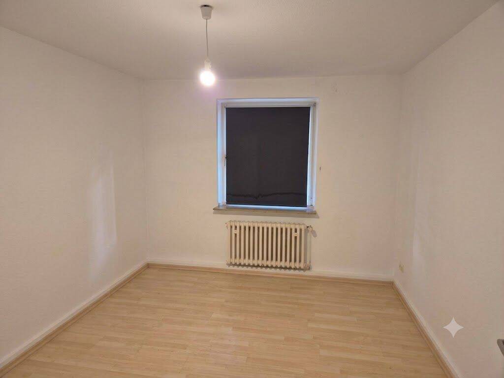 Gemütlich & grün: Helle 2-Zimmer-Wohnung mit Tageslichtbad in Essen-Holsterhausen – 45147 Essen – Vorschaubild 9