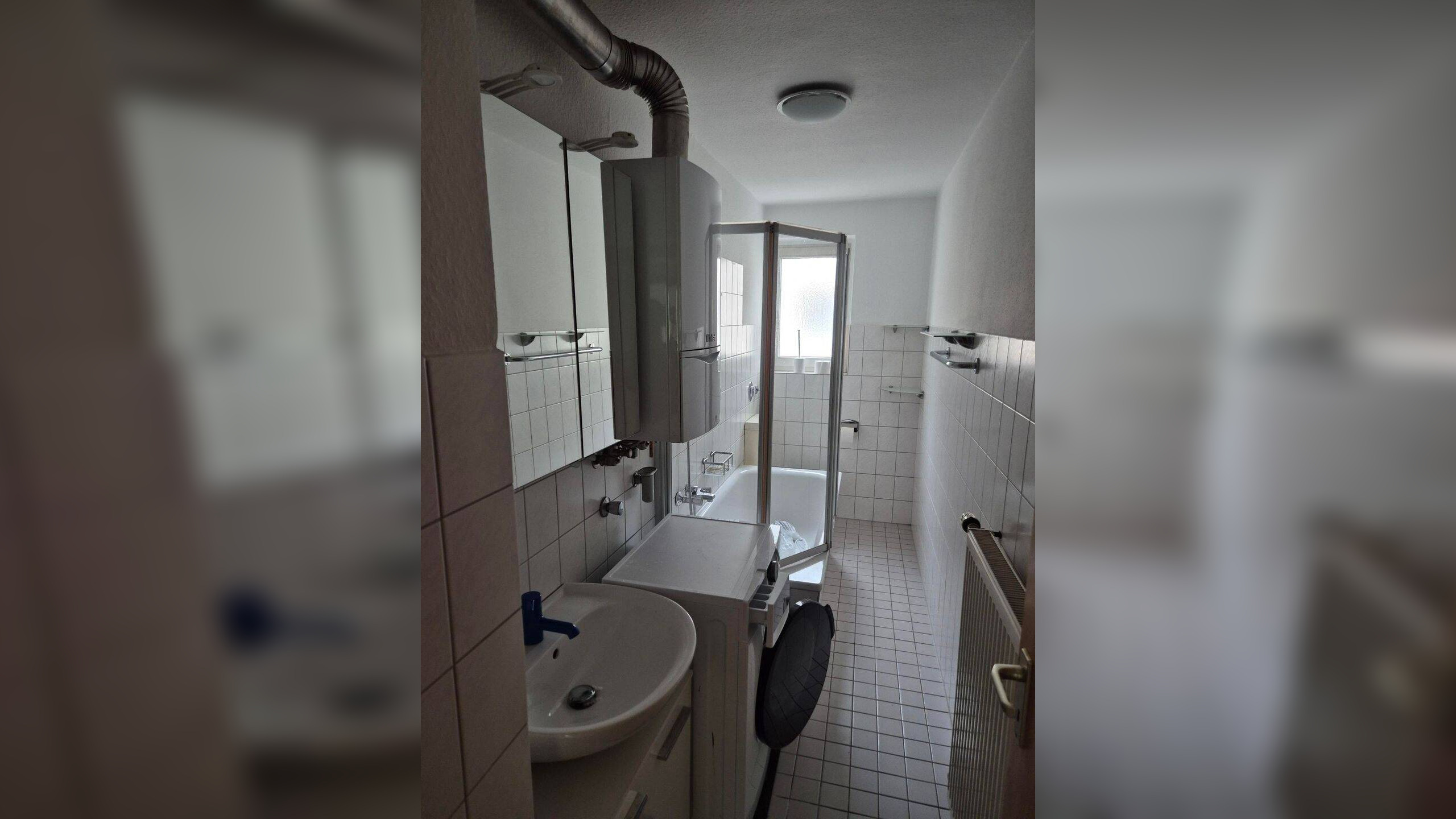Gemütlich & grün: Helle 2-Zimmer-Wohnung mit Tageslichtbad in Essen-Holsterhausen – 45147 Essen – Vorschaubild 11