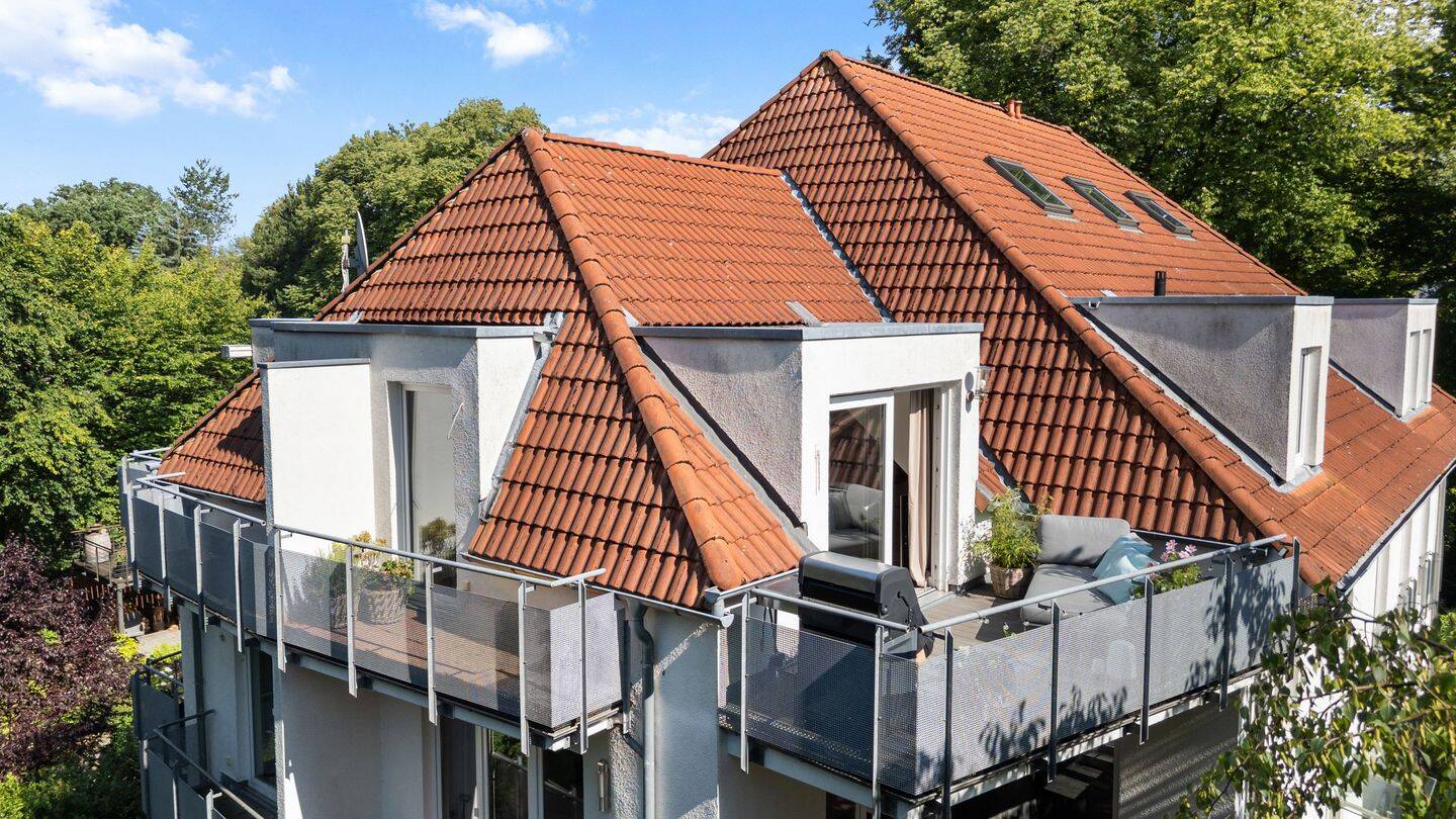 Zauberhafte Maisonette-Wohnung mit Blick ins Alstertal – 22337 Hamburg – Vorschaubild 2