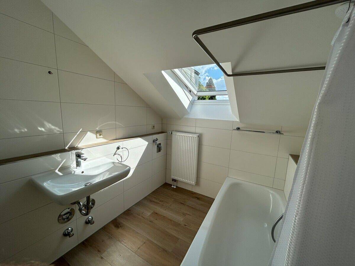 *Erstbezug nach Kernsanierung* Attraktive Mietwohnung mit Balkon & TG-Stellplatz in ruhiger Wohnlage – 84359 Simbach a. Inn – Vorschaubild 9
