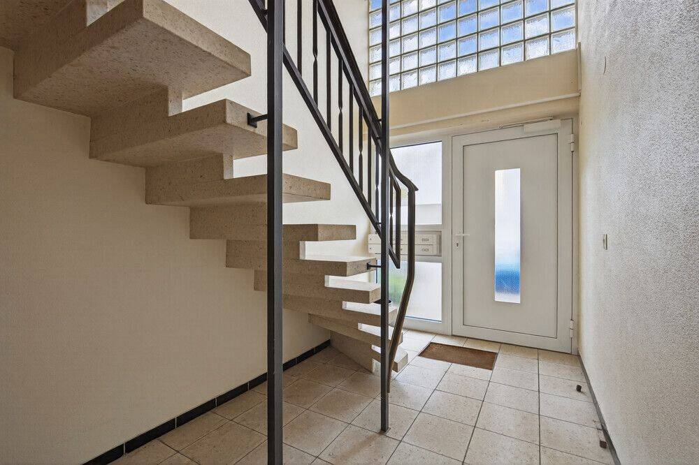 Gemütliche 3-Zimmer-Dachgeschoss Wohnung ab 1.11.2026 in Karlsruhe zu vermieten – 76187 Karlsruhe – Vorschaubild 13