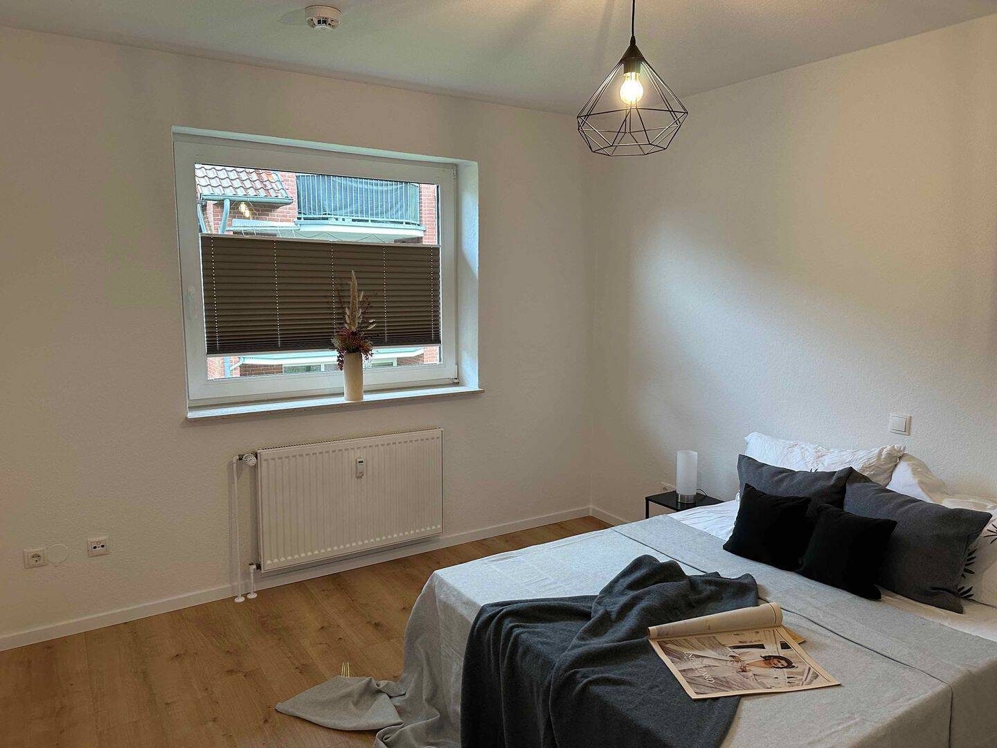 Schöne renovierte 2-Zimmer-Wohnung mit Süd Balkon – 26127 Oldenburg (Oldb) – Vorschaubild 4